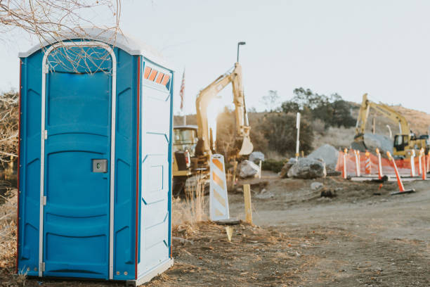 Best Portable restroom trailer rental  in San Castle, FL