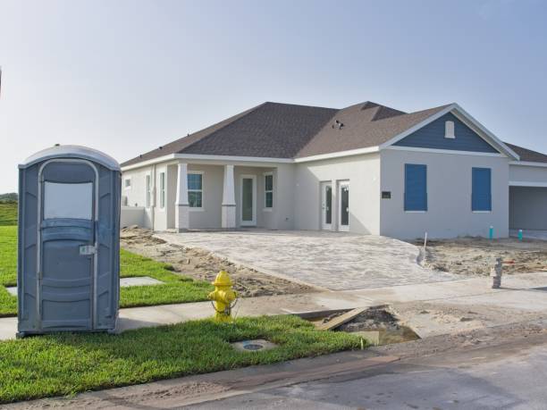Best Portable bathroom rental  in San Castle, FL